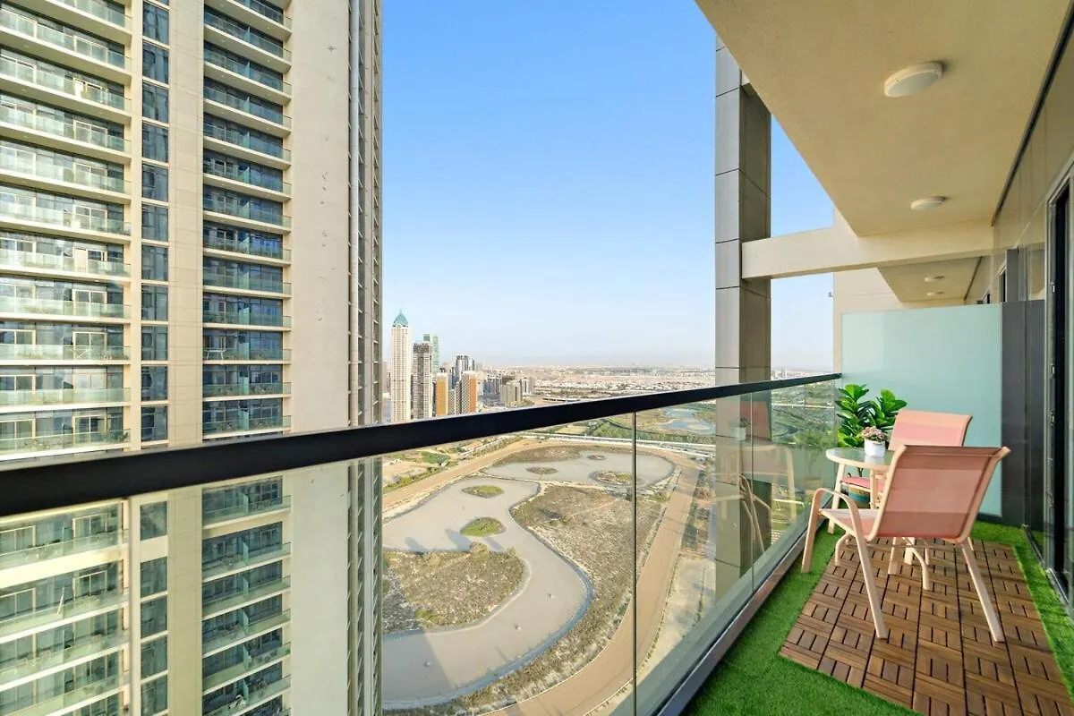 First Class 1Br Luxe Comfort Stylish Design Dubai Apartment