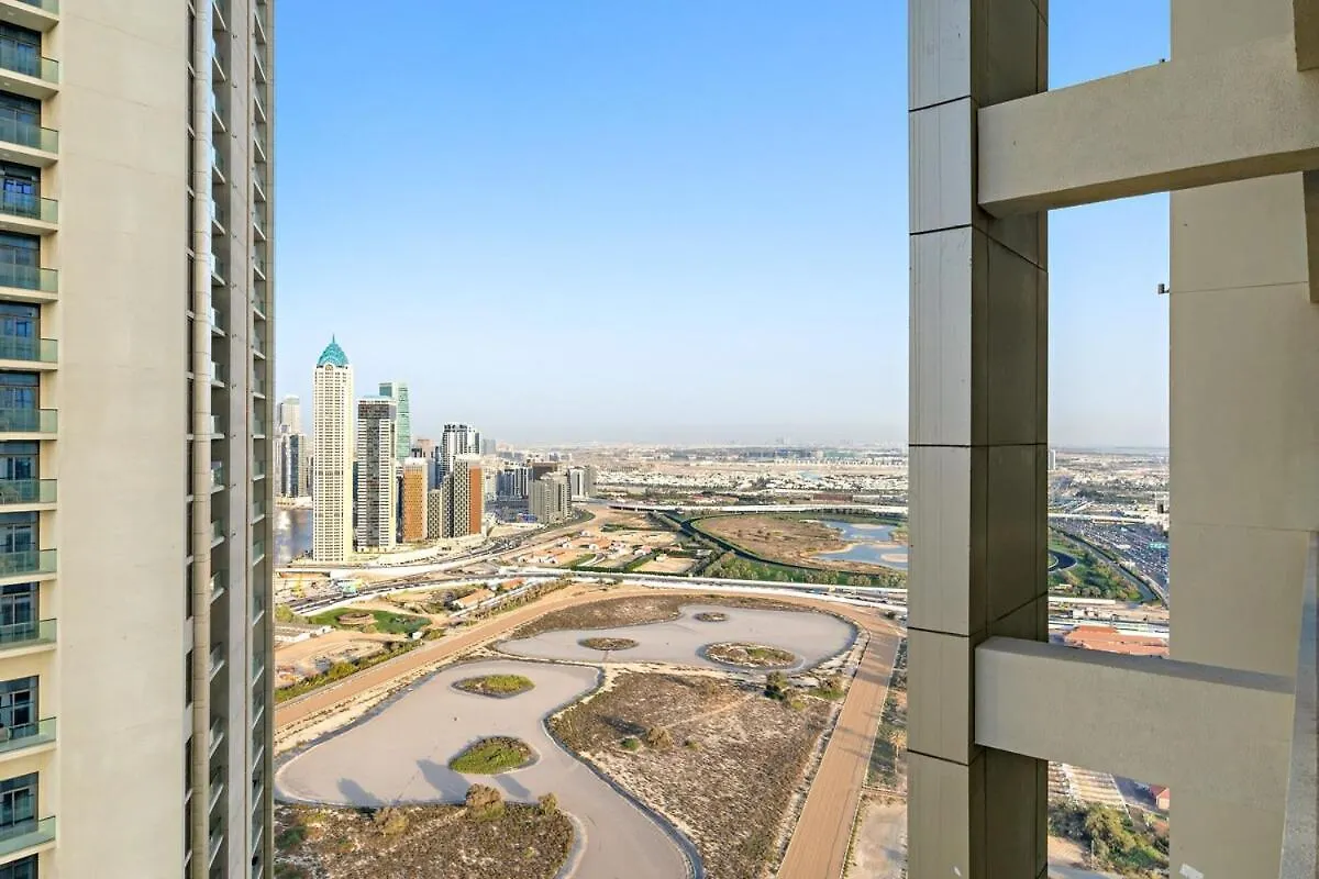 First Class 1Br Luxe Comfort Stylish Design Dubai United Arab Emirates